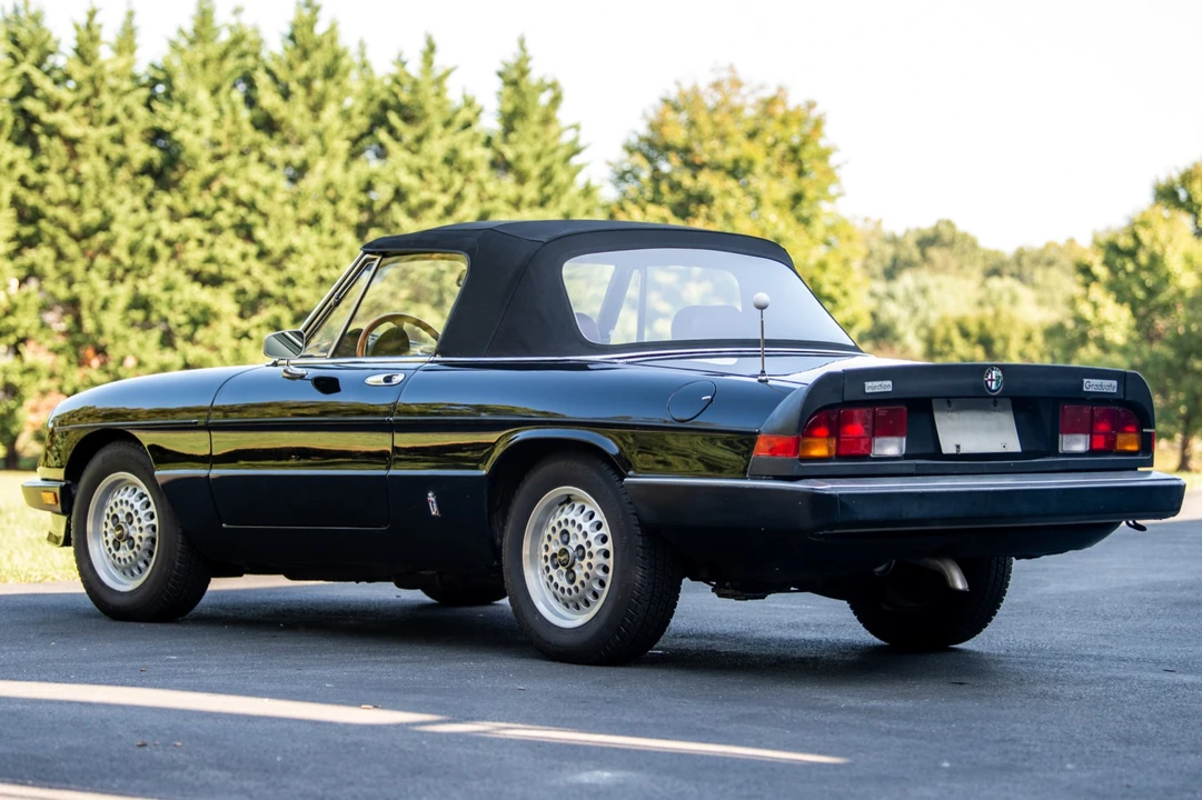 1985 Alfa Romeo Series 3 - Image 3 of 31
