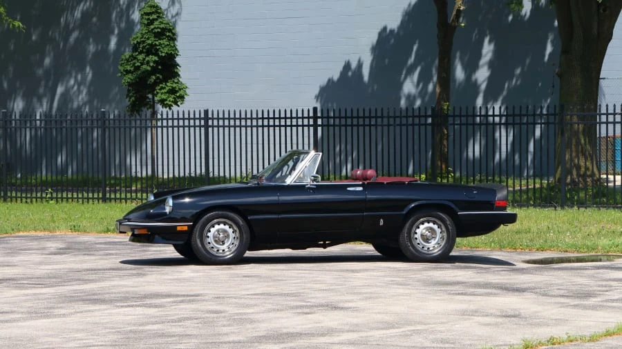 1985 Alfa Romeo Series 3 - Image 2 of 12