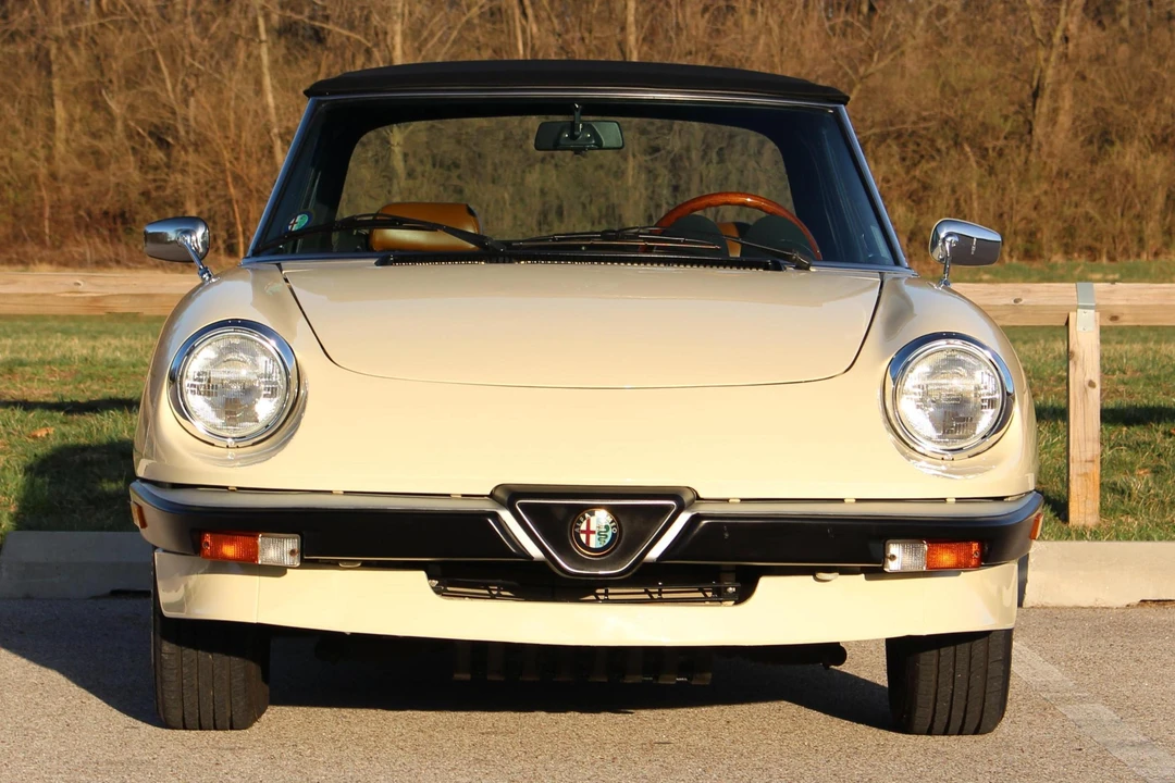1985 Alfa Romeo Series 3 - Image 2 of 5