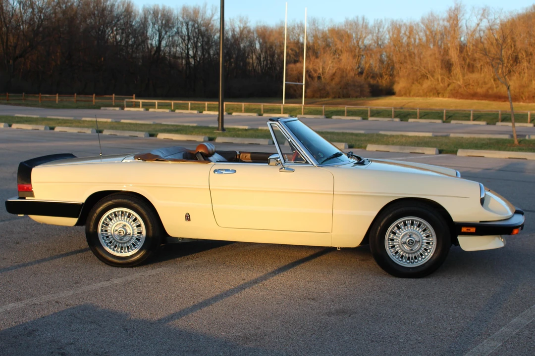 1985 Alfa Romeo Series 3 - Image 3 of 5
