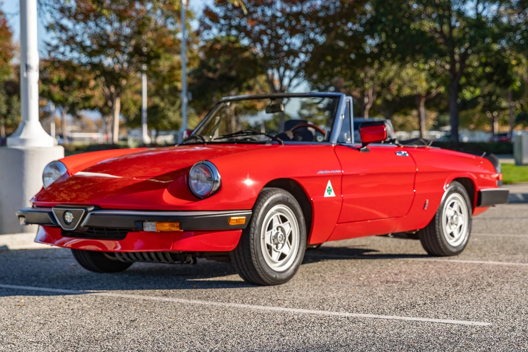 1985 Alfa Romeo Series 3 - Image 2 of 31