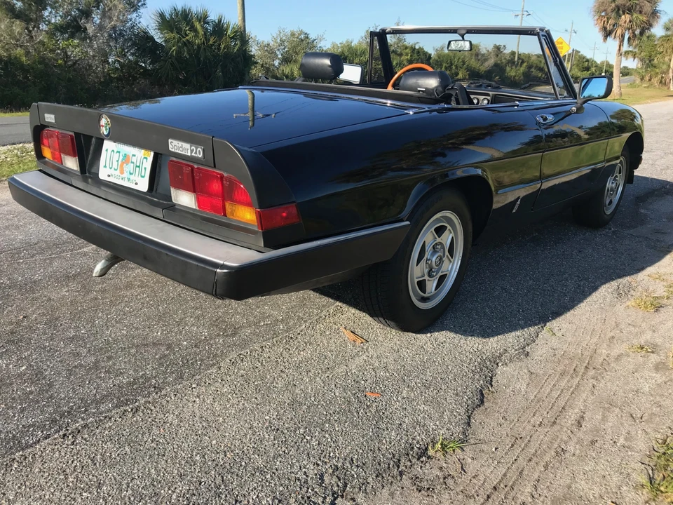 1985 Alfa Romeo Series 3 - Image 9 of 31