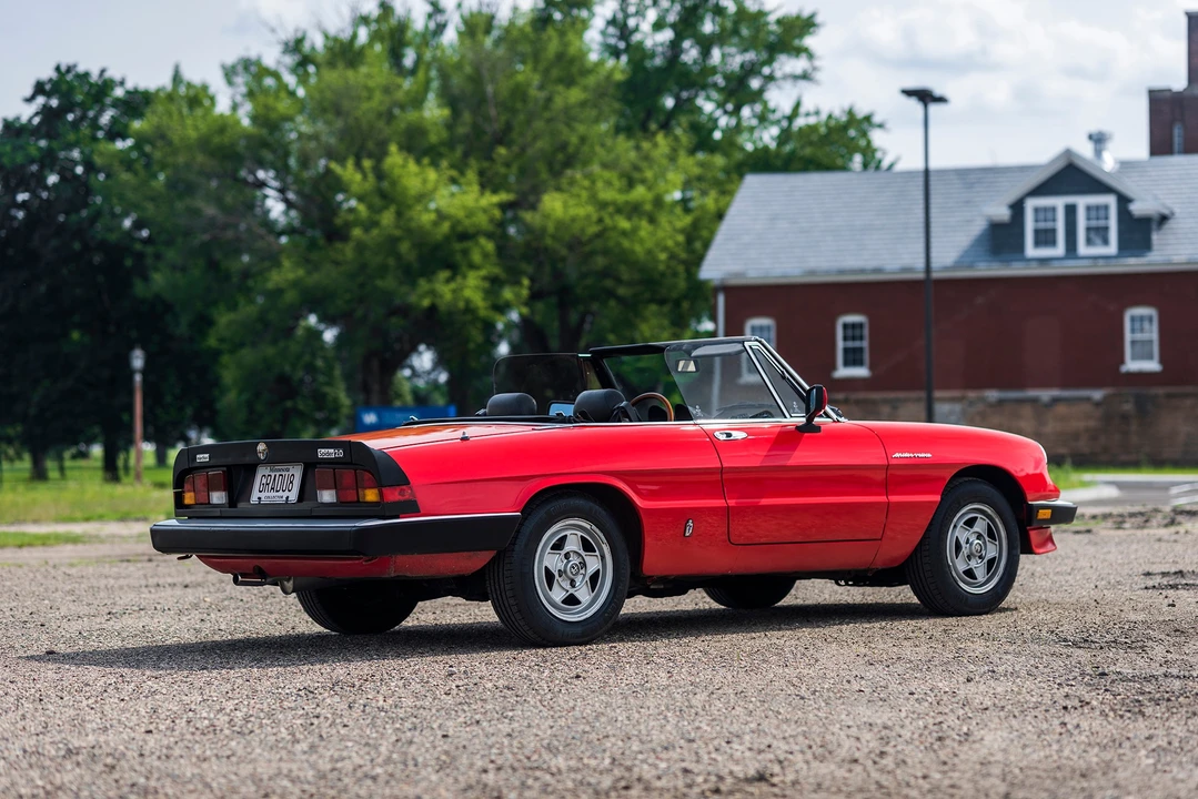 1985 Alfa Romeo Series 3 - Image 8 of 31