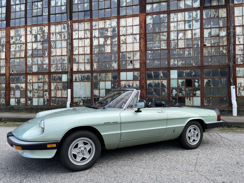 1985 Alfa Romeo Series 3 - Image 2 of 31