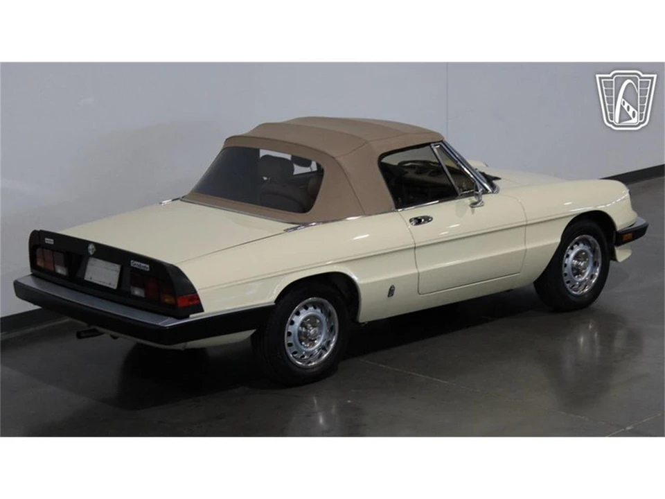 1985 Alfa Romeo Series 3 - Image 8 of 31