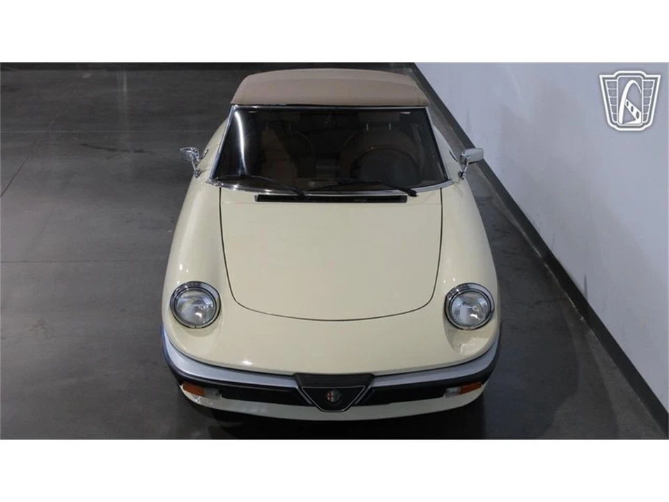 1985 Alfa Romeo Series 3 - Image 5 of 31