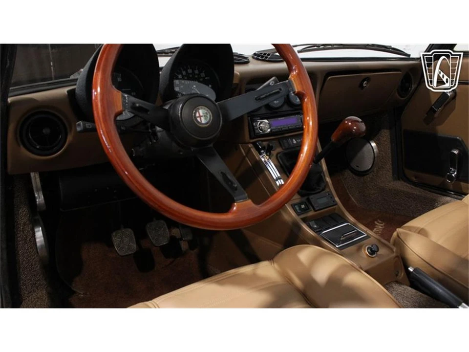 1985 Alfa Romeo Series 3 - Image 30 of 31