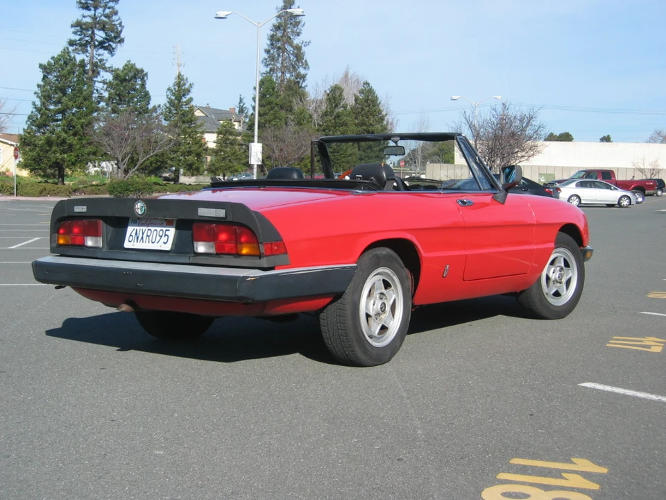1985 Alfa Romeo Series 3 - Image 2 of 31