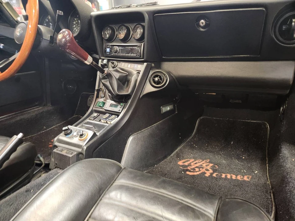 1985 Alfa Romeo Series 3 - Image 13 of 18