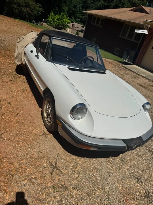 1985 Alfa Romeo Series 3 - Image 2 of 7
