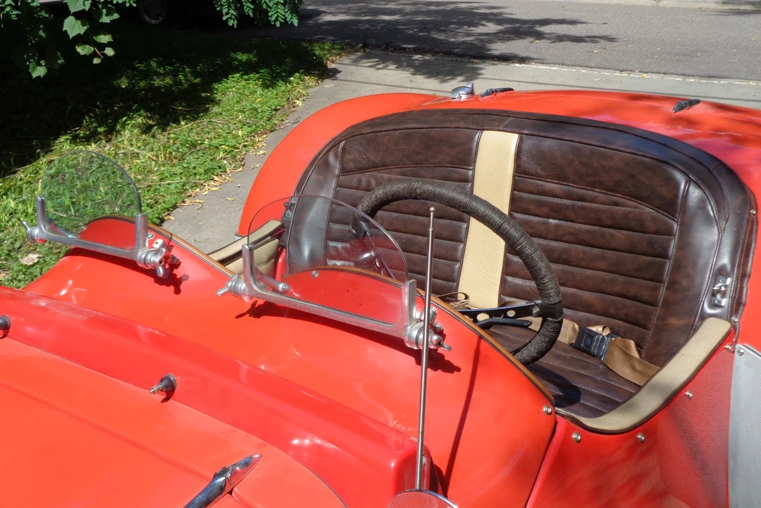 1985 Allard - Image 11 of 31