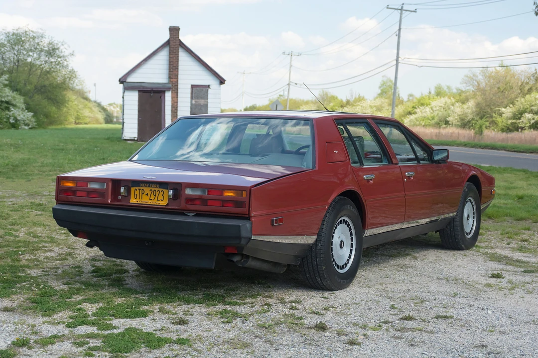 1985 Aston Martin Lagonda - Image 6 of 18