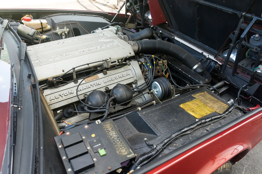 1985 Aston Martin Lagonda - Image 11 of 18