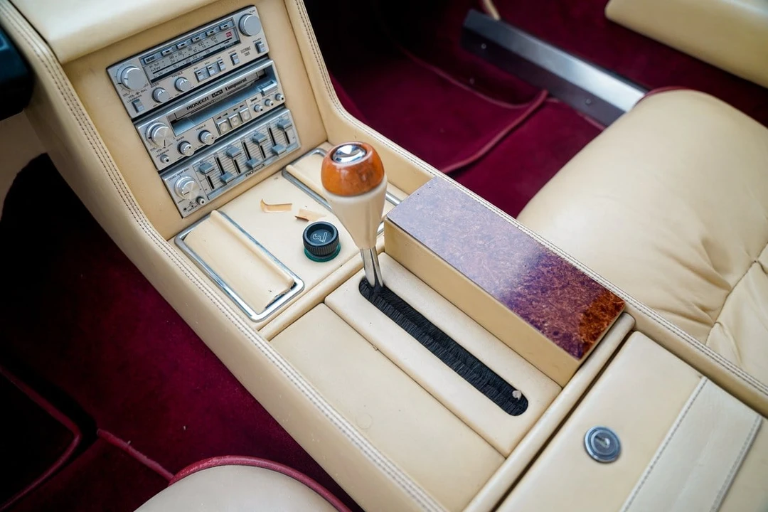 1985 Aston Martin Lagonda - Image 20 of 30