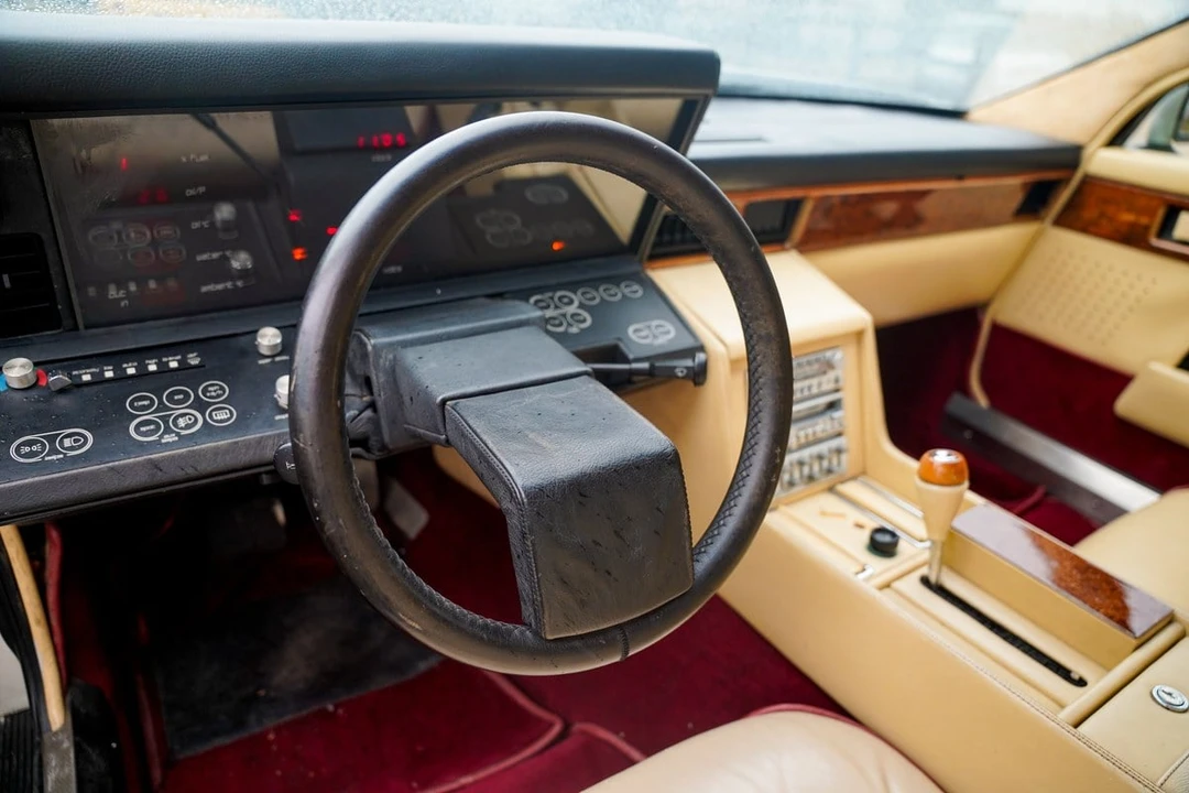 1985 Aston Martin Lagonda - Image 14 of 30