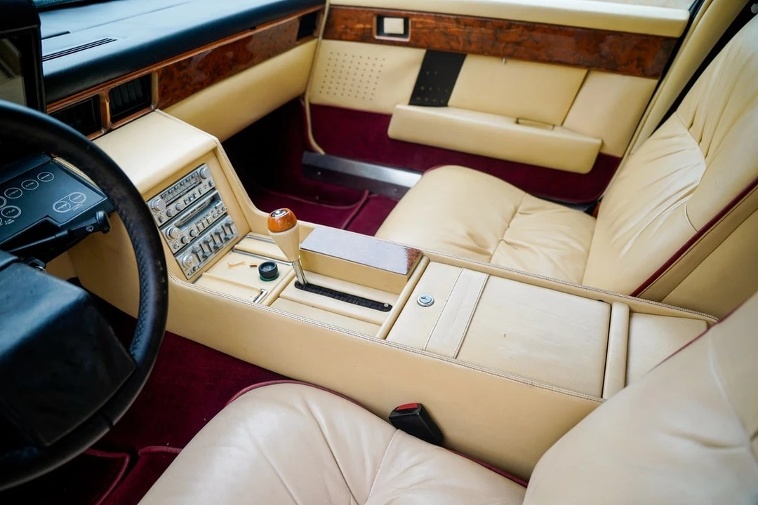 1985 Aston Martin Lagonda - Image 16 of 30