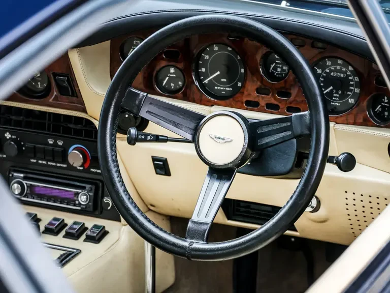 1985 Aston Martin DBS V8 & V8 & V8 Vantage - Image 15 of 31