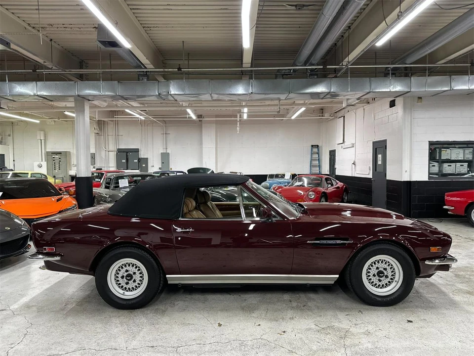 1985 Aston Martin DBS V8 & V8 & V8 Vantage - Image 16 of 31