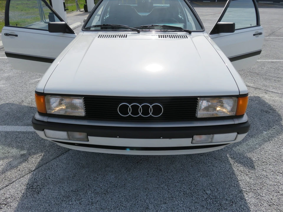 1985 Audi Coupe & Cabriolet - Image 27 of 31