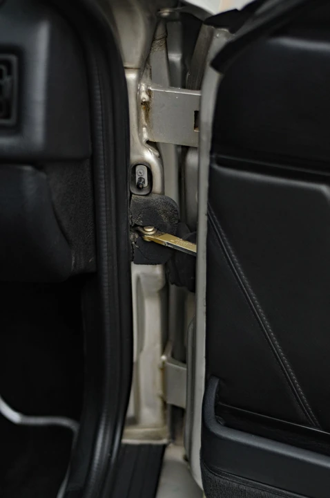 1985 Audi Quattro - Image 28 of 31