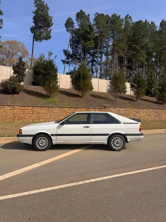 1985 Audi Coupe & Cabriolet - Image 4 of 11