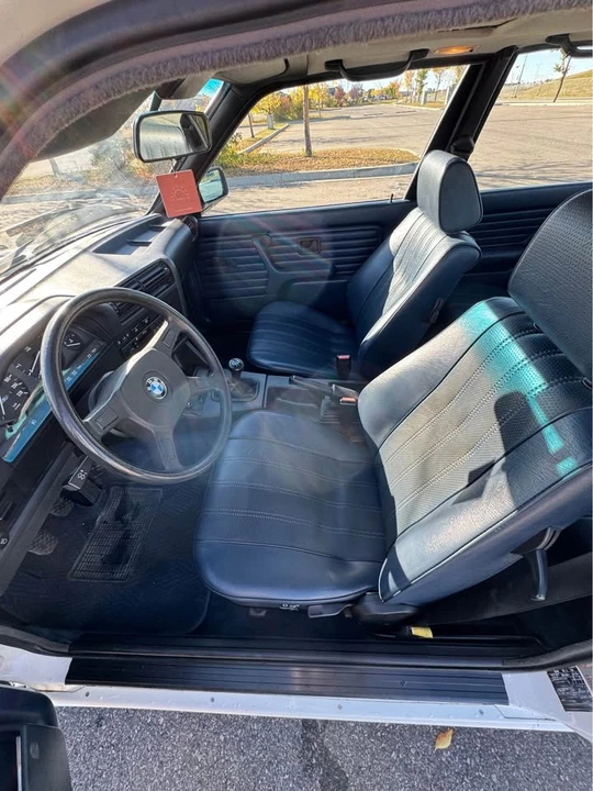1985 BMW E30 3 Series - Image 9 of 12