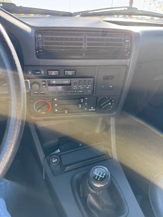 1985 BMW E30 3 Series - Image 11 of 12