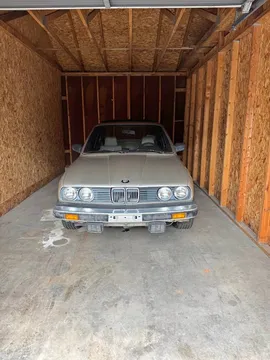 1985 BMW 3 Series 318i Sedan
