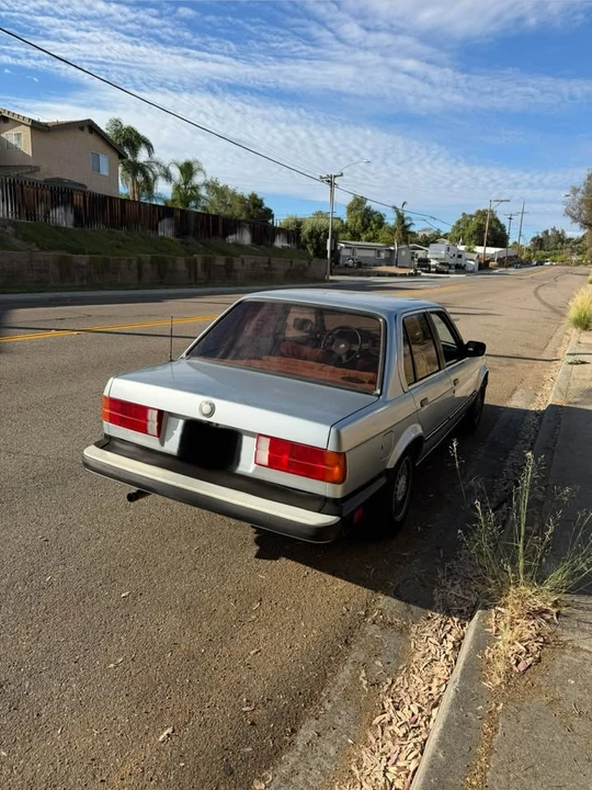 1985 BMW E30 3 Series - Image 3 of 12