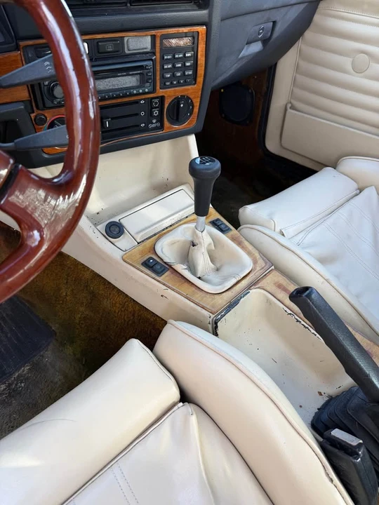 1985 BMW E30 3 Series - Image 10 of 15