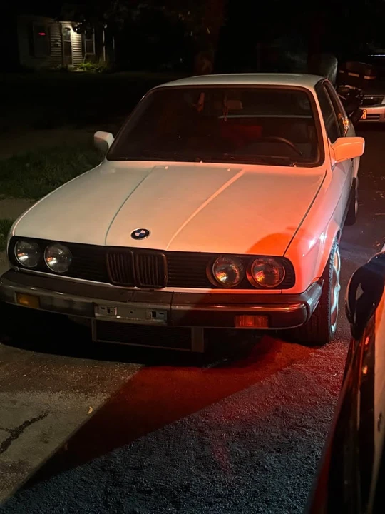 1985 BMW E30 3 Series - Image 3 of 6