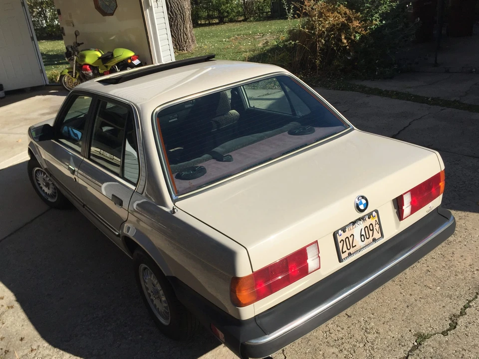1985 BMW E30 3 Series - Image 28 of 31