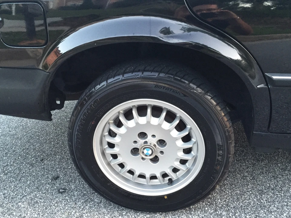 1985 BMW E30 3 Series - Image 16 of 31