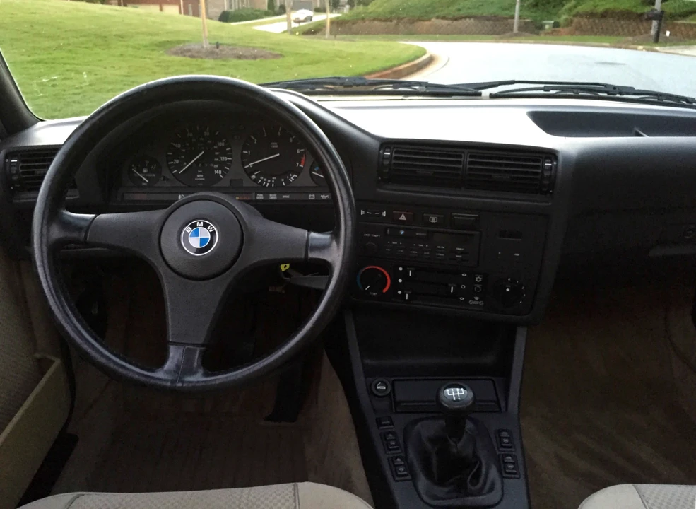 1985 BMW E30 3 Series - Image 26 of 31