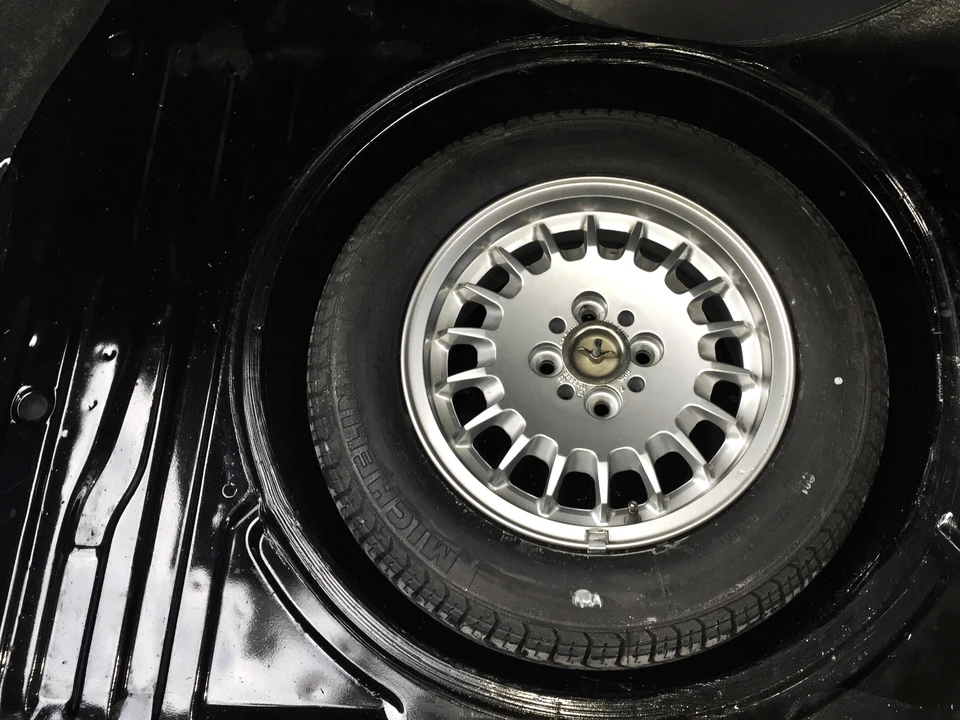1985 BMW E30 3 Series - Image 20 of 31