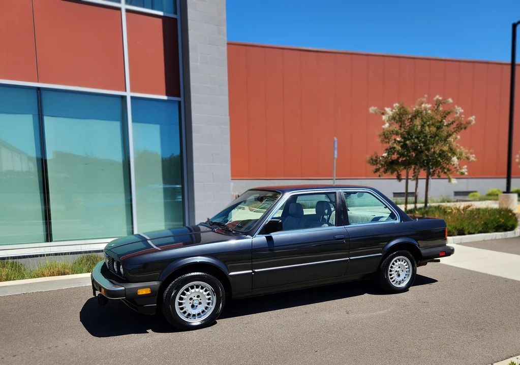 1985 BMW E30 3 Series - Image 9 of 31