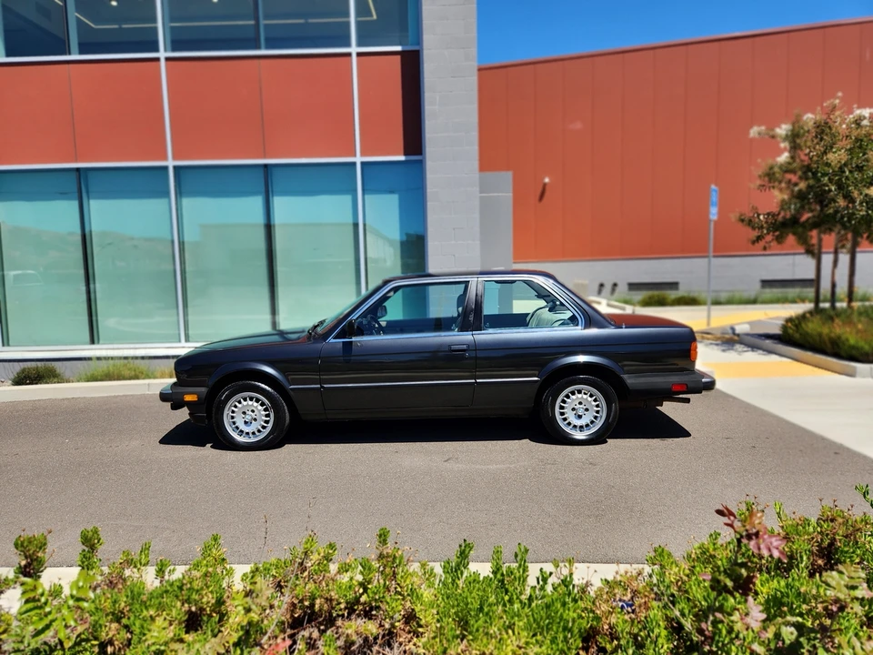 1985 BMW E30 3 Series - Image 10 of 31