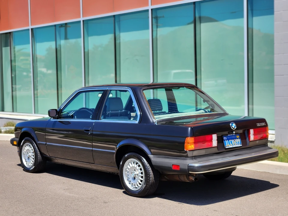 1985 BMW E30 3 Series - Image 13 of 31