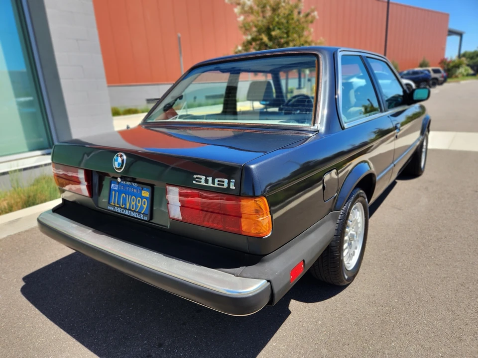 1985 BMW E30 3 Series - Image 19 of 31