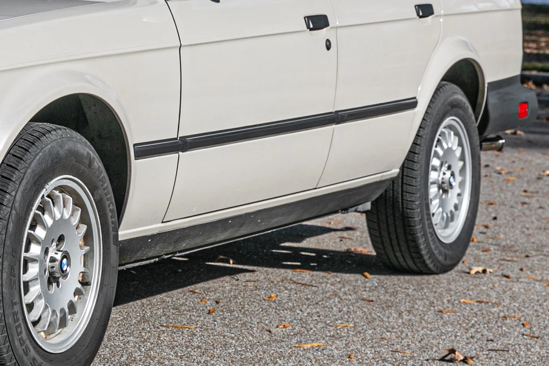 1985 BMW E30 3 Series - Image 14 of 31