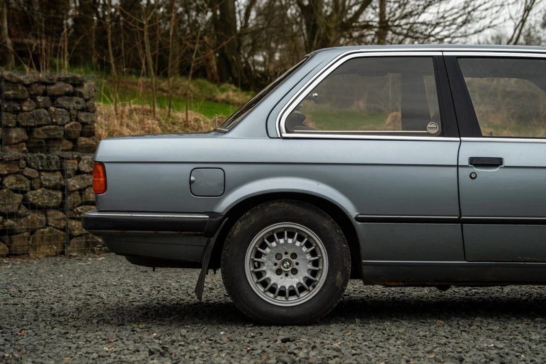 1985 BMW E30 3 Series - Image 25 of 30