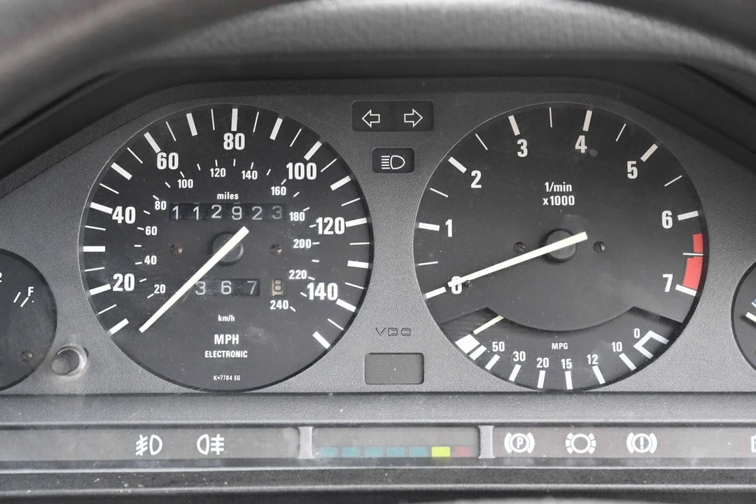 1985 BMW E30 3 Series - Image 12 of 31