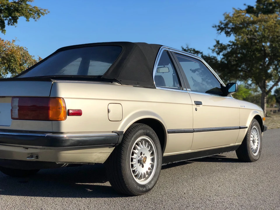 1985 BMW E30 3 Series - Image 28 of 31