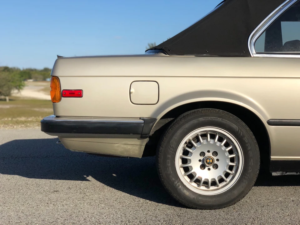 1985 BMW E30 3 Series - Image 30 of 31