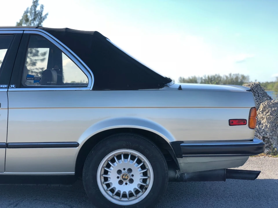 1985 BMW E30 3 Series - Image 17 of 31