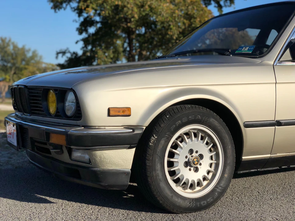 1985 BMW E30 3 Series - Image 13 of 31