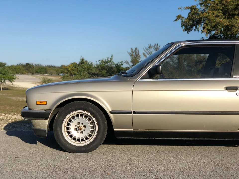 1985 BMW E30 3 Series - Image 15 of 31