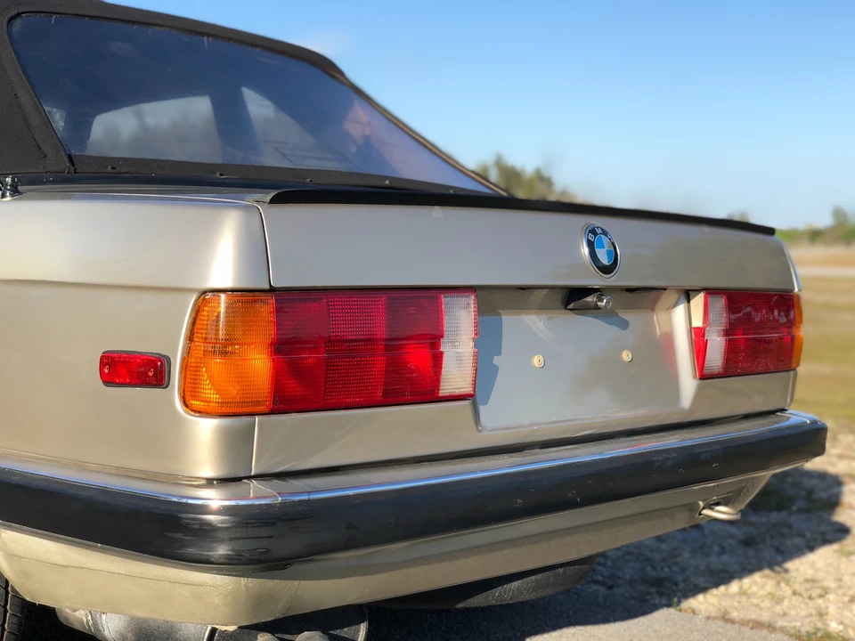 1985 BMW E30 3 Series - Image 21 of 31