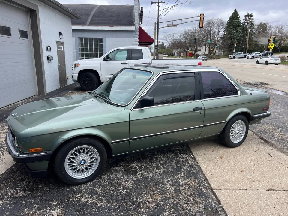 1985 BMW E30 3 Series - Image 6 of 24