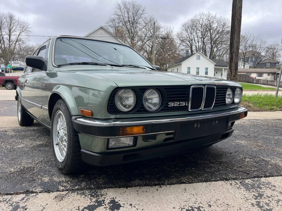 1985 BMW E30 3 Series - Image 2 of 24